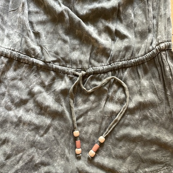 Chaser small romper - Picture 2 of 4